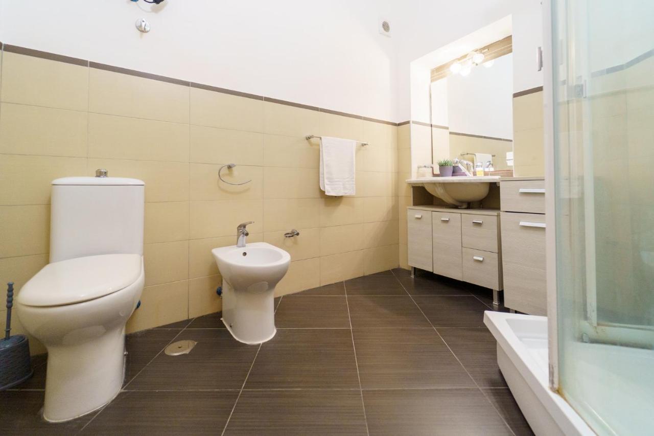 Siracusa Comfy & Central Apartment With Terrace Szirakúza Kültér fotó